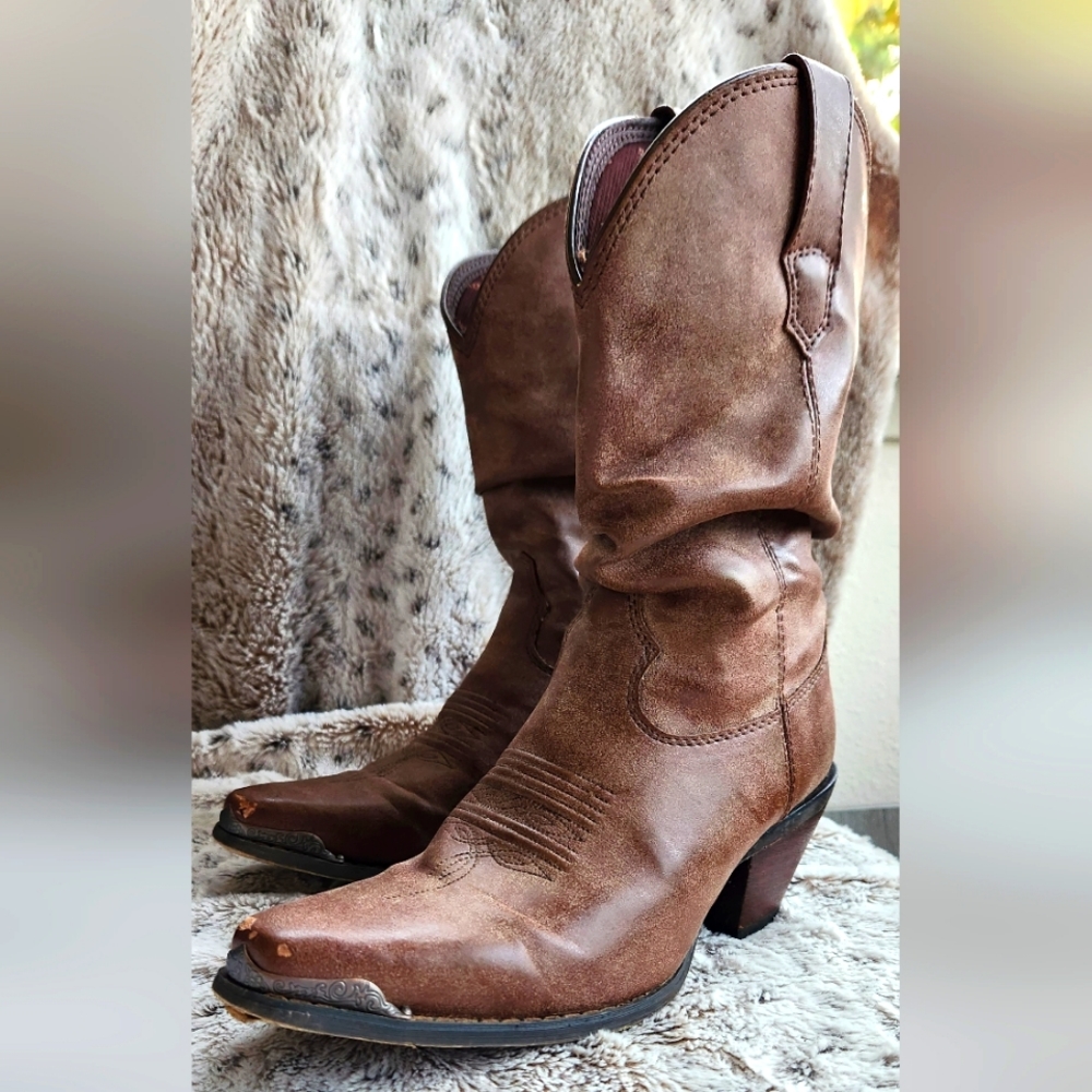 Durango Women's Slouch Cowboy Boots, size 7.5